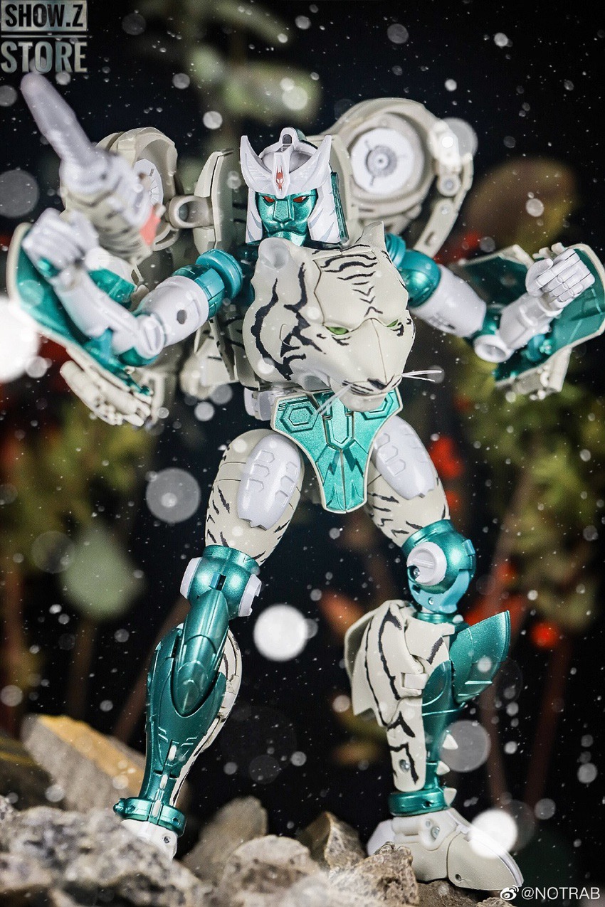Masterpiece MP-50 Tigatron white teal transforming robot Masterpiece MP-50 Tigatron white teal transforming robot