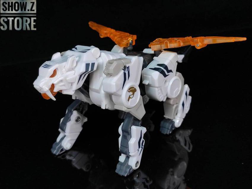 Beast robot with transformation weapons and accessories Beast robot with transformation weapons and accessories
