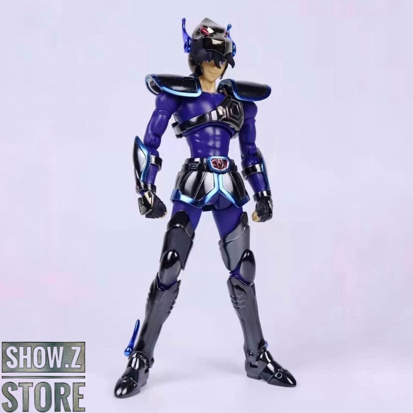 Blue and black Pegasus Seiya in fighting stance Blue and black Pegasus Seiya in fighting stance