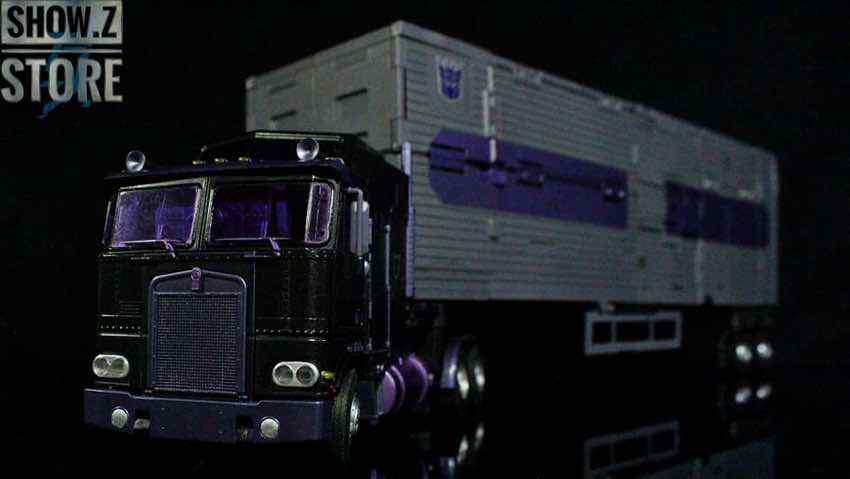 X-Transbots MX-12B Gravestone trailer in vehicle transport form X-Transbots MX-12B Gravestone trailer in vehicle transport form