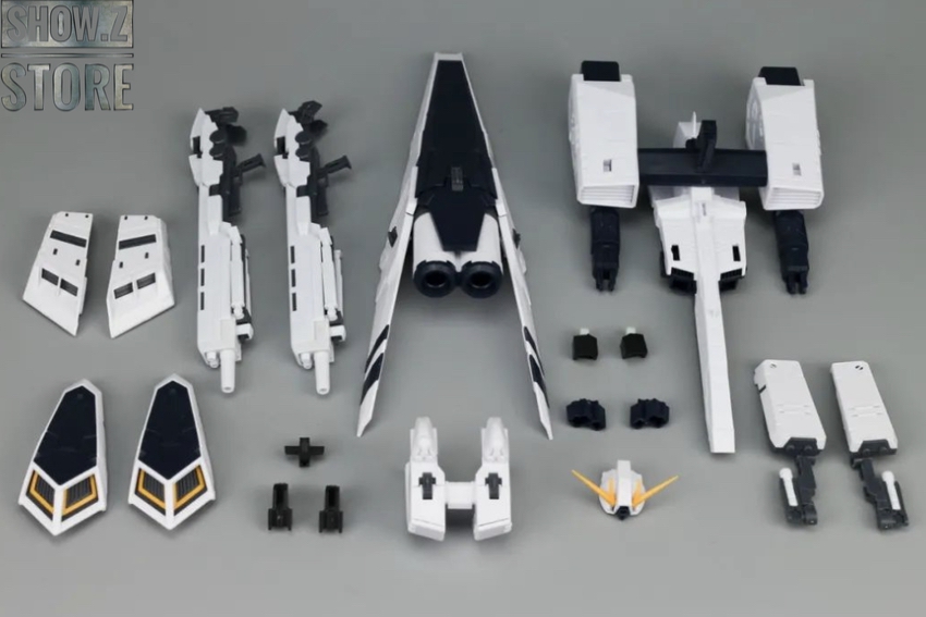 Nu Gundam HWS with large articulated wing weapon systems Nu Gundam HWS with large articulated wing weapon systems