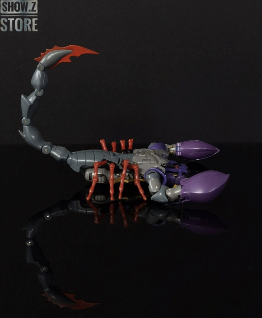 Scorponok detailed robot scorpion transformation with extended tail Scorponok detailed robot scorpion transformation with extended tail