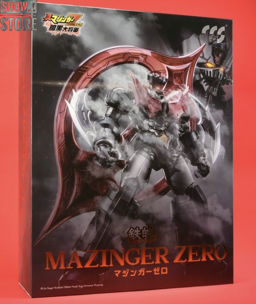 Mazinger Zero robot showing intricate mechanical details Mazinger Zero robot showing intricate mechanical details