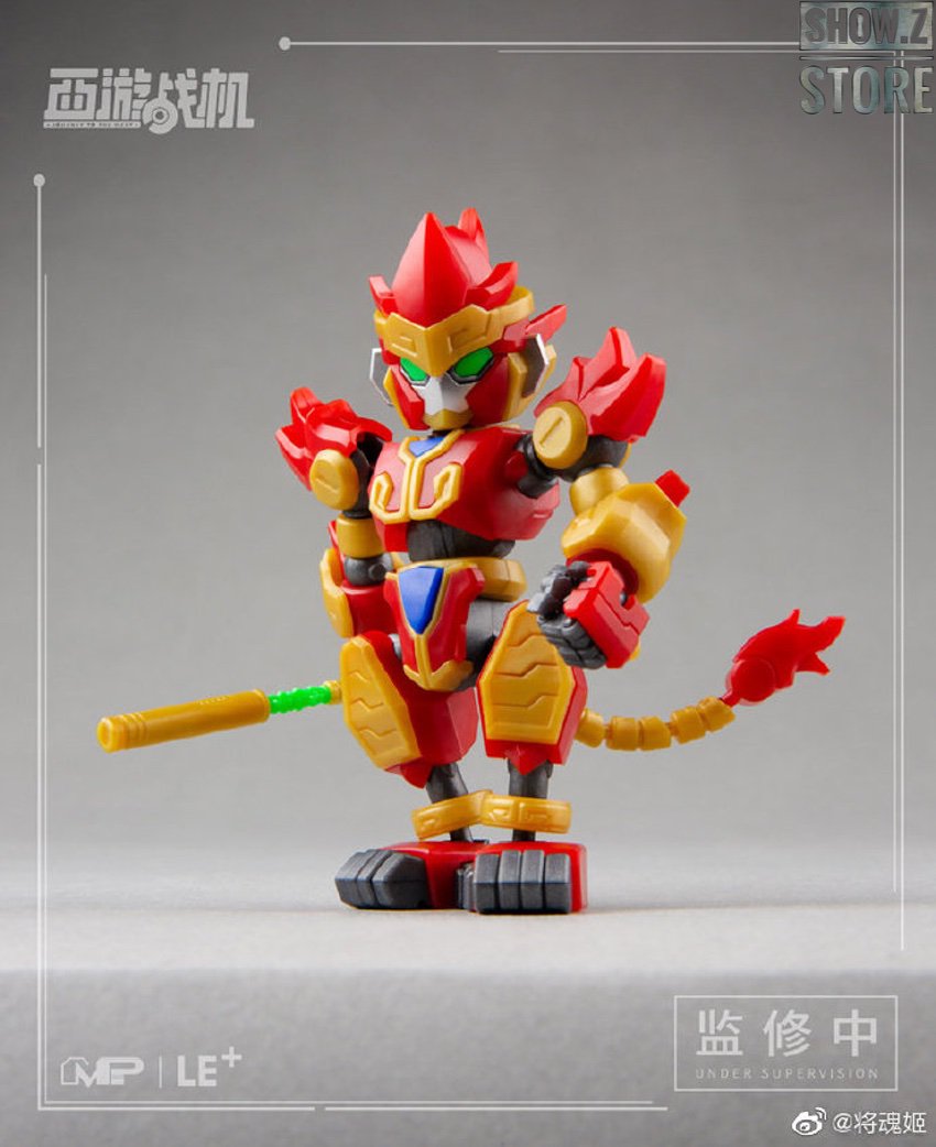 KongKong red gold armored robot action stance KongKong red gold armored robot action stance