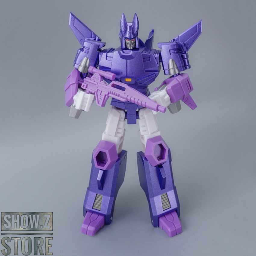 Purple white Cyclonus robot metallic front Purple white Cyclonus robot metallic front