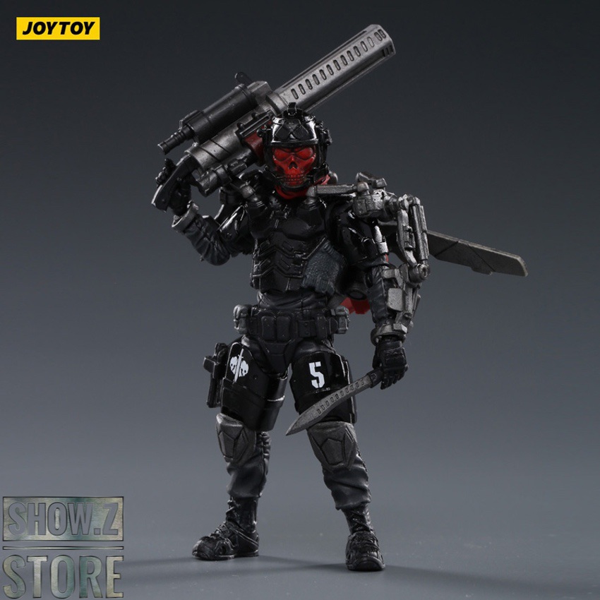 Black skull-faced warrior heavy armor Black skull-faced warrior heavy armor
