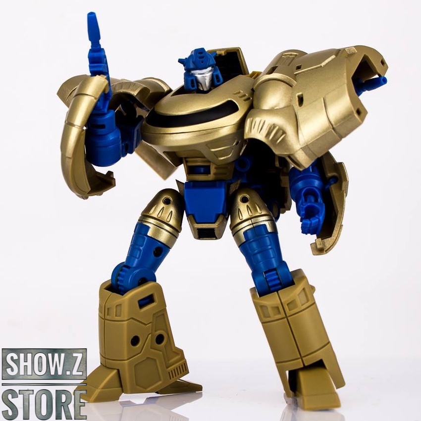 Golden yellow Goldbug robot mode with blue accents Golden yellow Goldbug robot mode with blue accents