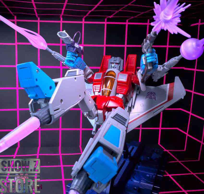 Takara Tomy Masterpiece Starscream with full weapon accessories Takara Tomy Masterpiece Starscream with full weapon accessories