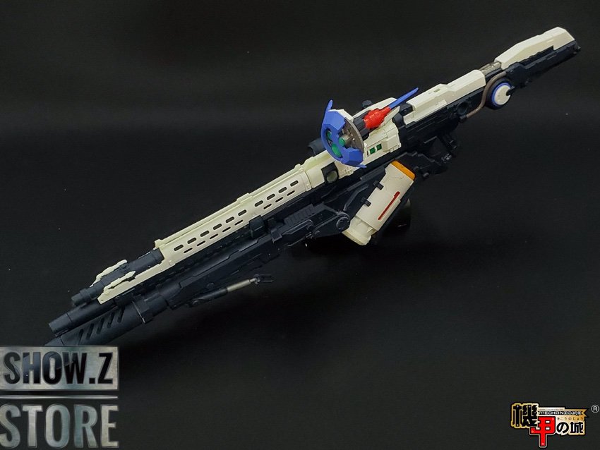Blue Gundam robot with fully articulated joints and beam weapon accessory Blue Gundam robot with fully articulated joints and beam weapon accessory