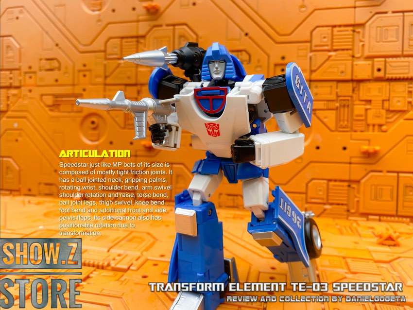Transform Element TE-03 Speedstar blue and white mecha with weapons Transform Element TE-03 Speedstar blue and white mecha with weapons