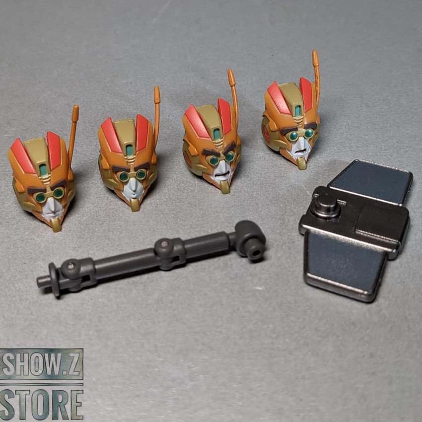 Reformatted Rung figure with orange gold and white paint scheme Reformatted Rung figure with orange gold and white paint scheme