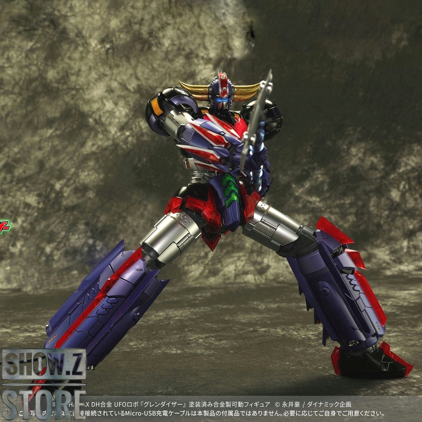 Alphamax Goldrake Grendizer UFO Robot aerial pose wings display Alphamax Goldrake Grendizer UFO Robot aerial pose wings display