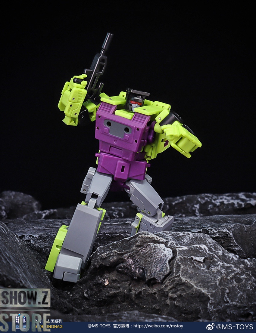 Hook Long Haul both forms vehicle robot comparison display Hook Long Haul both forms vehicle robot comparison display