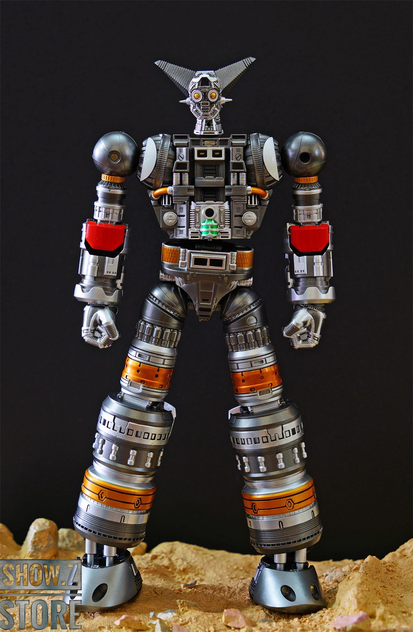 Getter-1 red and white mecha robot figure Getter-1 red and white mecha robot figure
