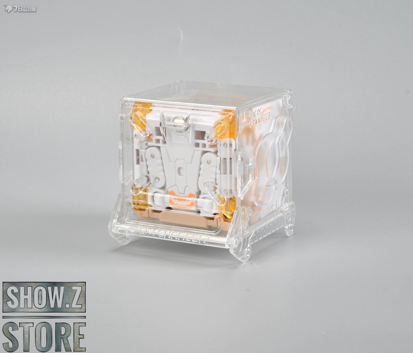 52Toys BeastBox White Noise cube mode visible transformation joints 52Toys BeastBox White Noise cube mode visible transformation joints