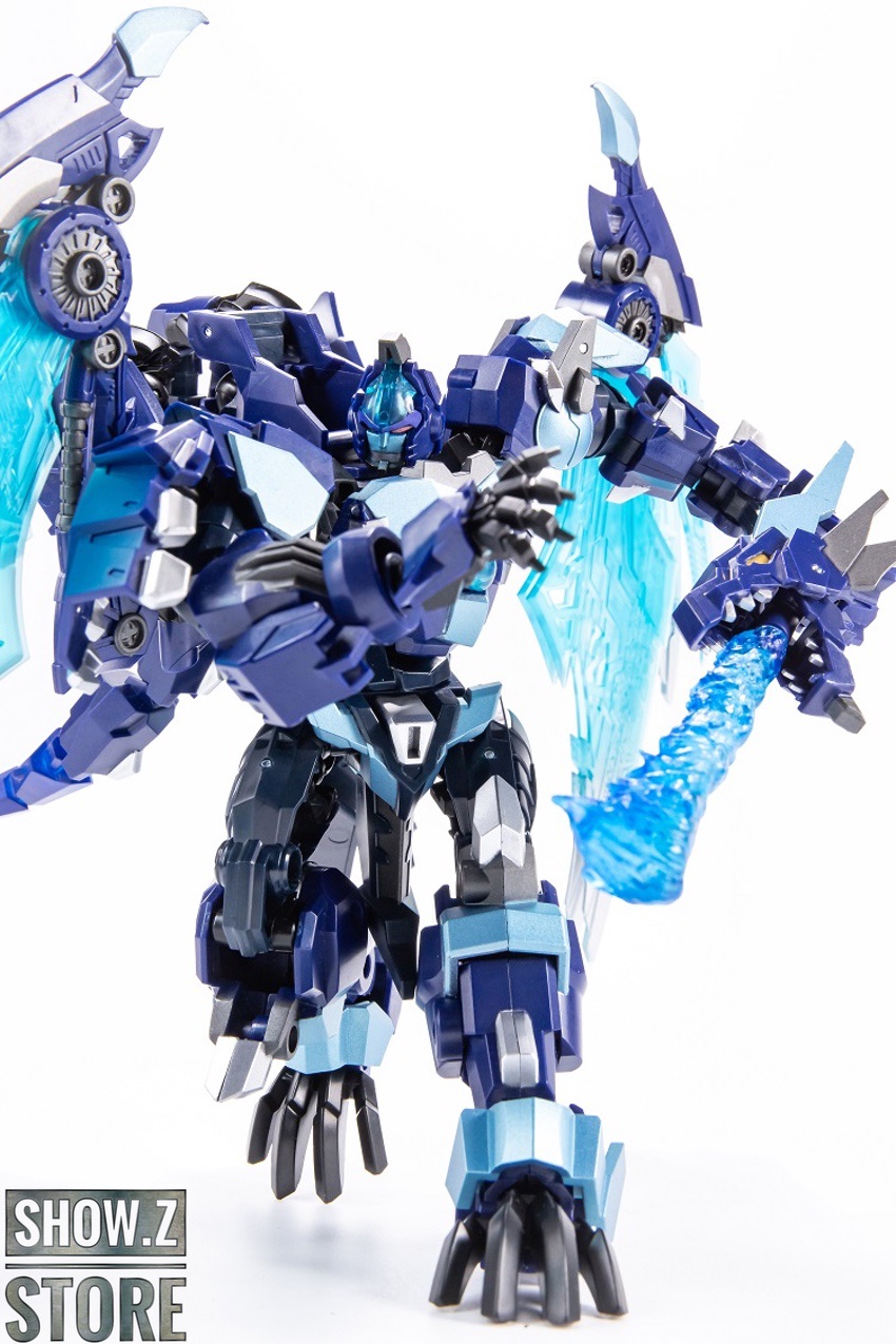 Jinbao Cryotek robot dual ice swords expanded translucent crystal wings Jinbao Cryotek robot dual ice swords expanded translucent crystal wings