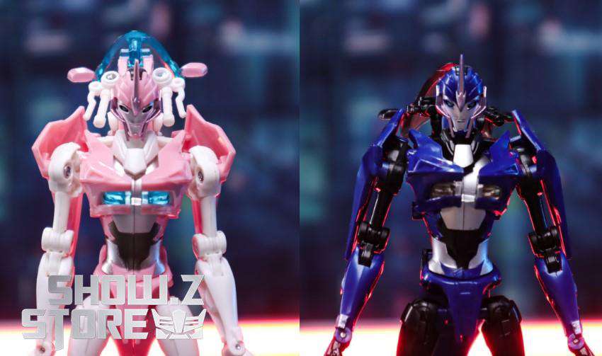 APC Toys Angel Engine Arcee Comic Version pink white robot APC Toys Angel Engine Arcee Comic Version pink white robot