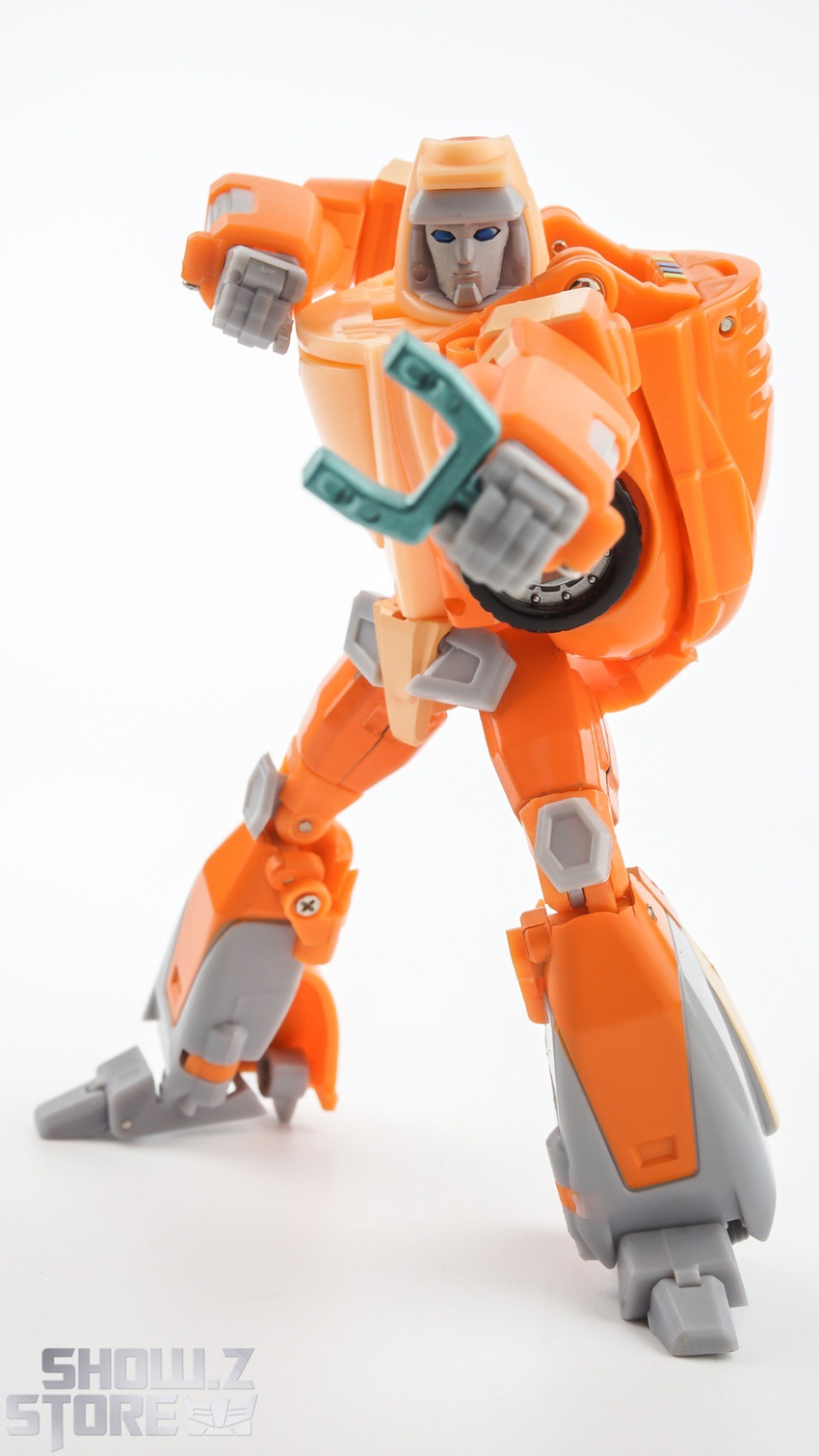 Blue robot displaying dual missile launcher weapons Blue robot displaying dual missile launcher weapons