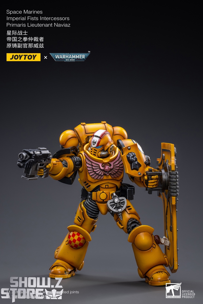 JoyToy Imperial Fists Lieutenant Naviaz gunner view display JoyToy Imperial Fists Lieutenant Naviaz gunner view display