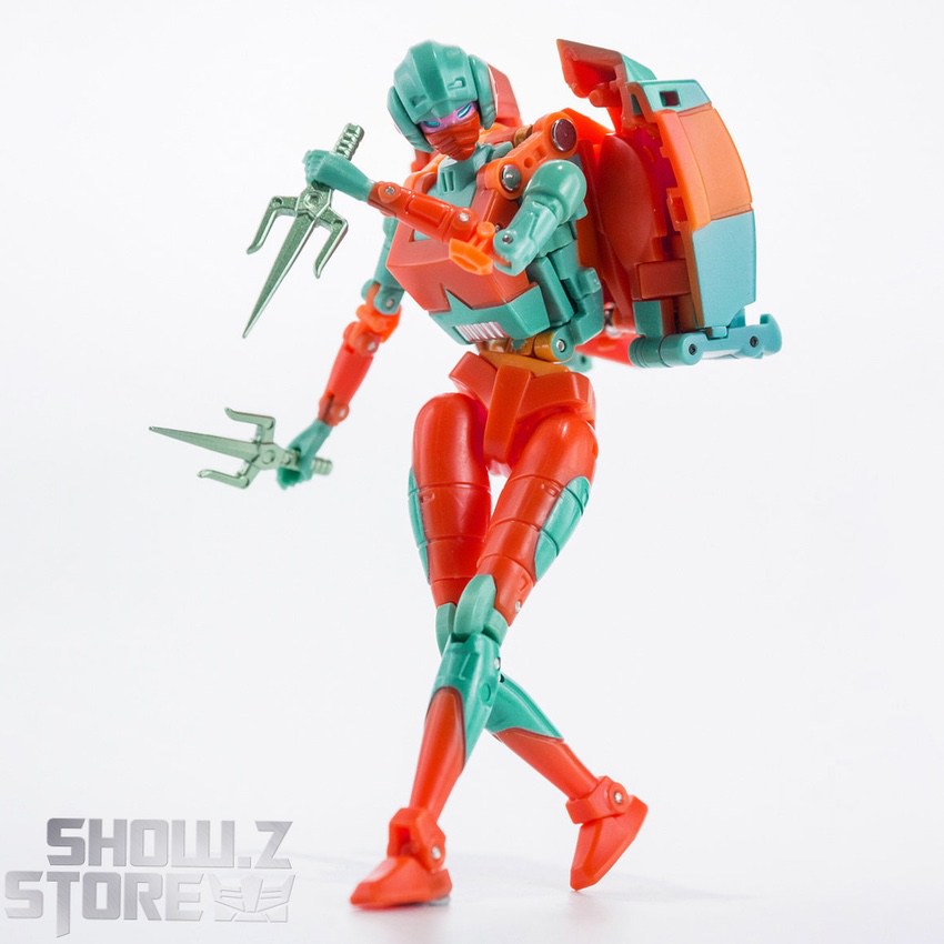 Mirror Ninja Arcee Shattered Glass red teal car mode overhead Mirror Ninja Arcee Shattered Glass red teal car mode overhead