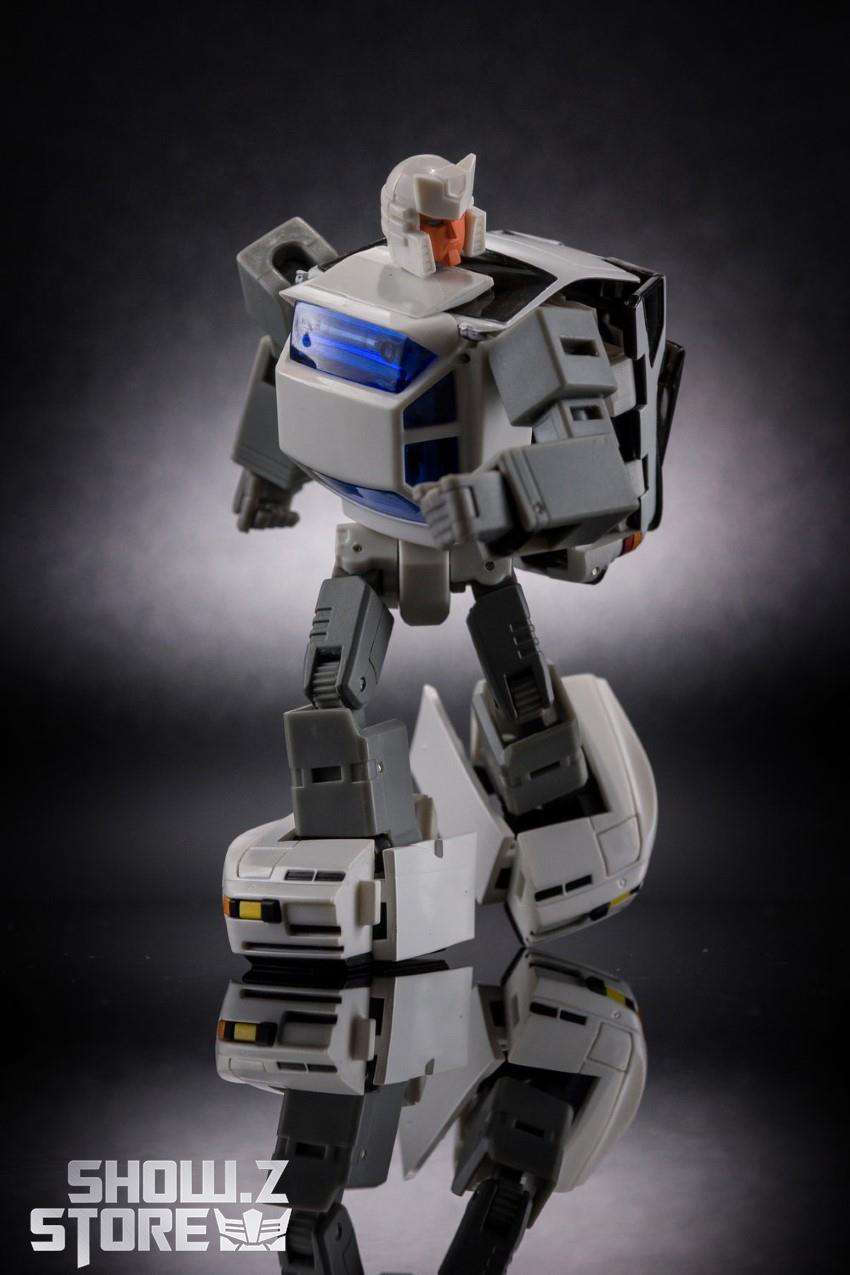XTransbots Hubcap white robot vehicle mode transformation display XTransbots Hubcap white robot vehicle mode transformation display