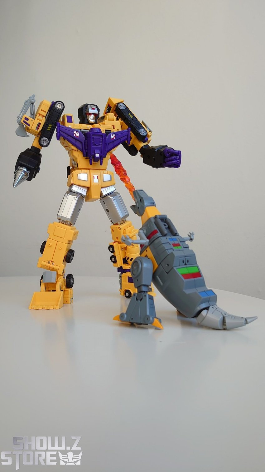 NewAge Devastator G2 action pose with armed weapon display NewAge Devastator G2 action pose with armed weapon display