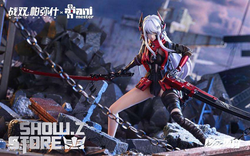 Lucia Crimson battle stance chain weapon pose display Lucia Crimson battle stance chain weapon pose display