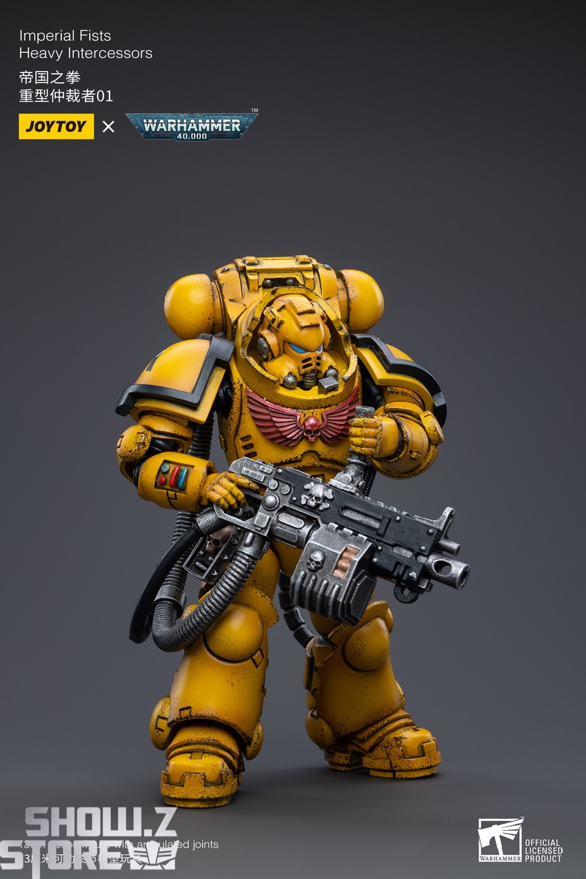 JoyToy Heavy Intercessors 01 front facing stance weapons display JoyToy Heavy Intercessors 01 front facing stance weapons display