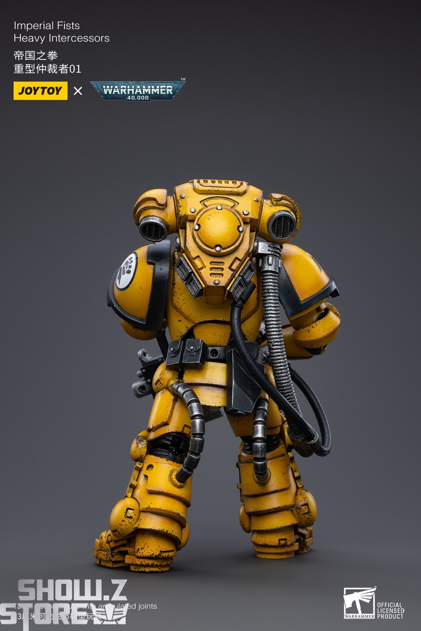 JoyToy Heavy Intercessors 01 frontal view yellow bulky armor JoyToy Heavy Intercessors 01 frontal view yellow bulky armor