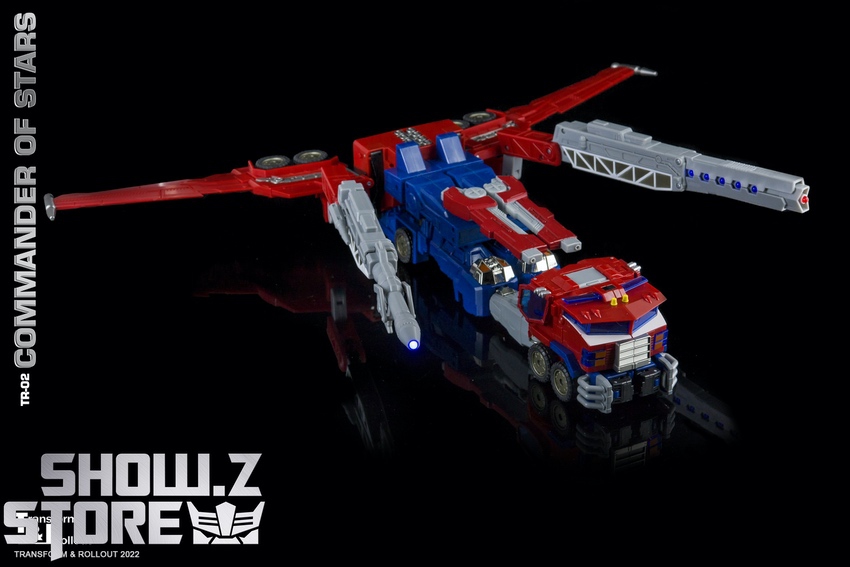 TR-02 helicopter jet form with red wings extended and blue fuselage TR-02 helicopter jet form with red wings extended and blue fuselage