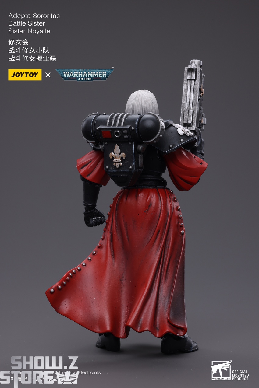 JoyToy Noyalle rear view cape flowing action-ready position display JoyToy Noyalle rear view cape flowing action-ready position display