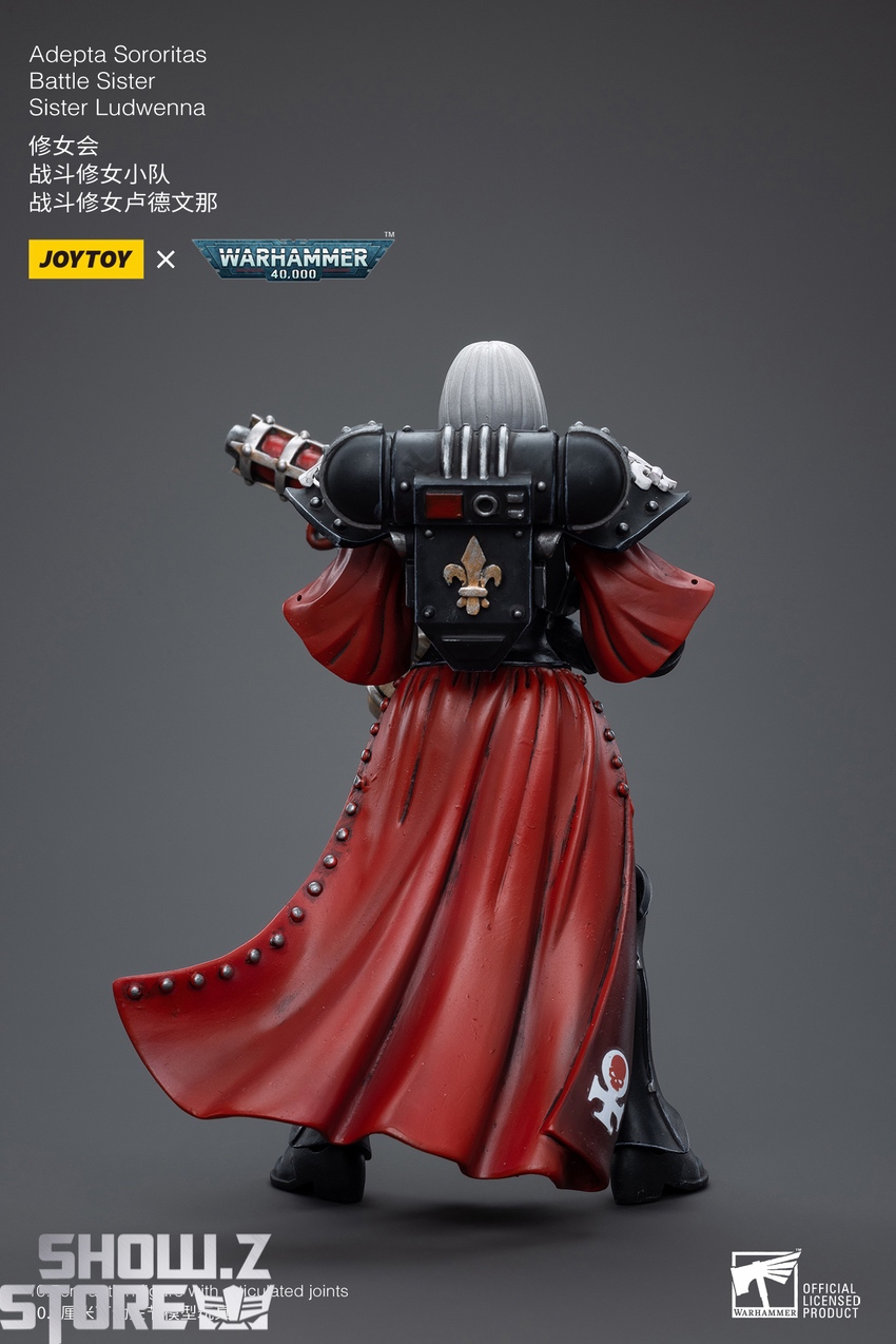 JoyToy Ludwenna holding rifle weapon forward facing pose display JoyToy Ludwenna holding rifle weapon forward facing pose display