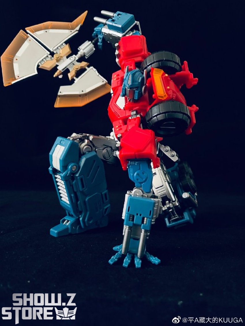 MMC Optus Prominon Commander red blue robot accessories display MMC Optus Prominon Commander red blue robot accessories display