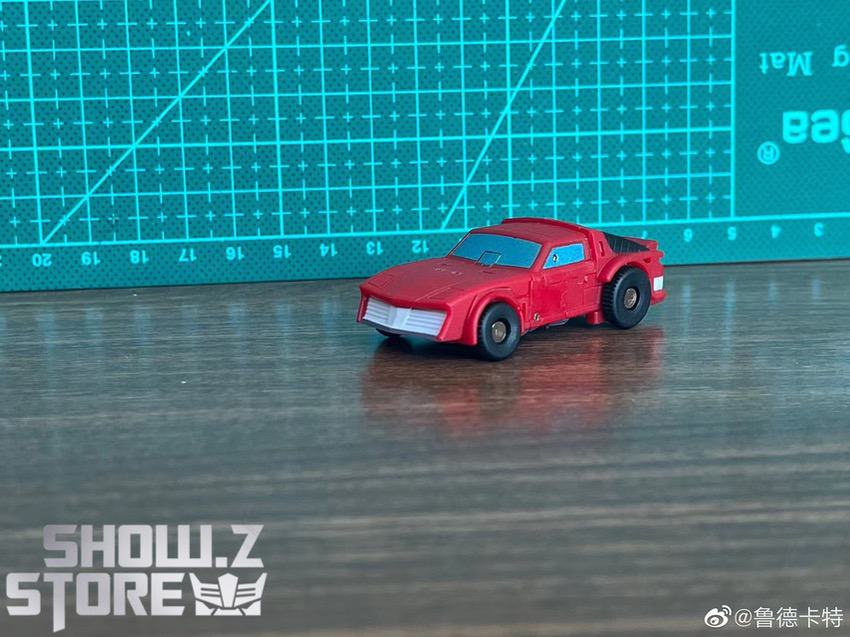 Magic Square Windcharger blue truck vehicle mode angle display Magic Square Windcharger blue truck vehicle mode angle display
