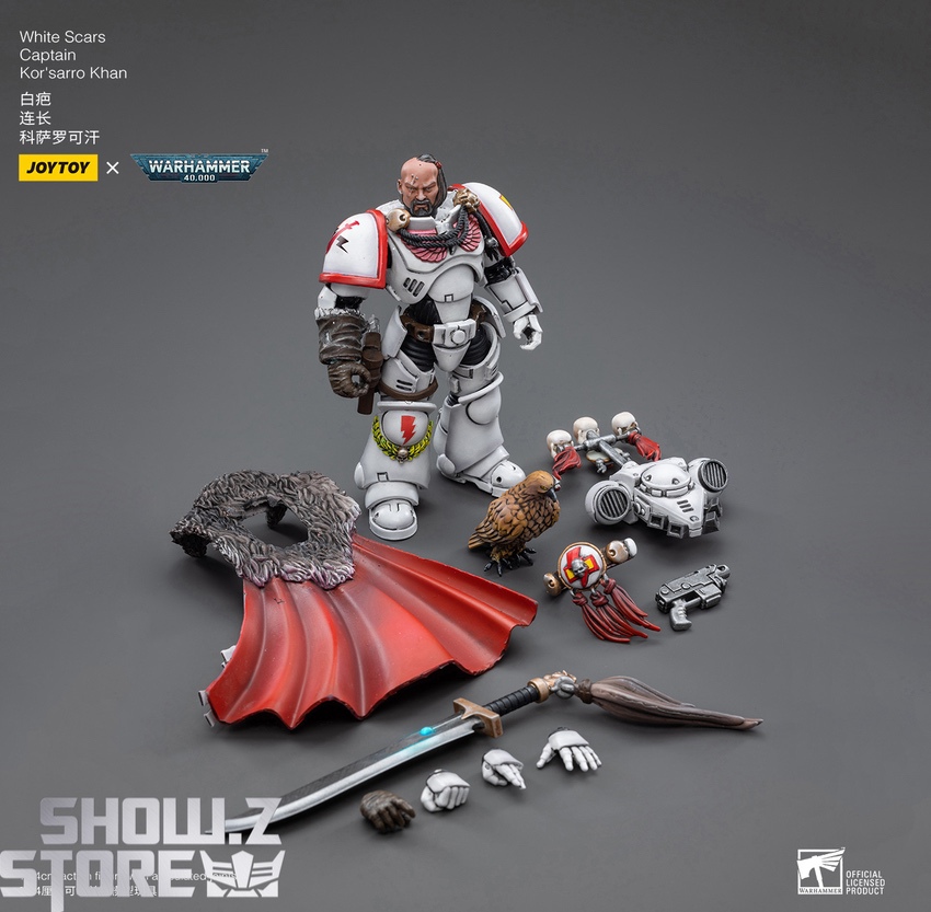JoyToy Captain Kor'sarro Khan white armor red flowing cape JoyToy Captain Kor'sarro Khan white armor red flowing cape