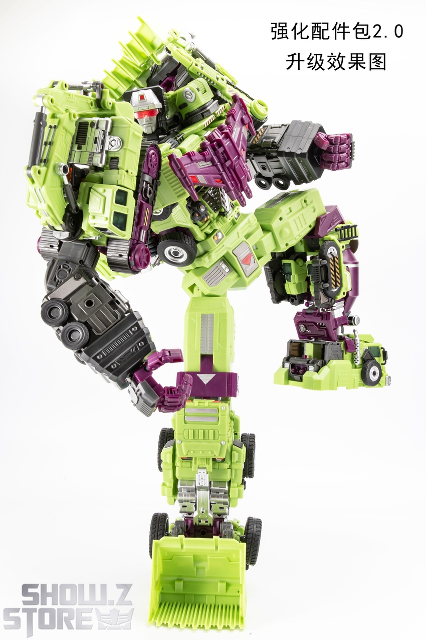 Jinbao Devastator Green combiner robot standing pose display Jinbao Devastator Green combiner robot standing pose display
