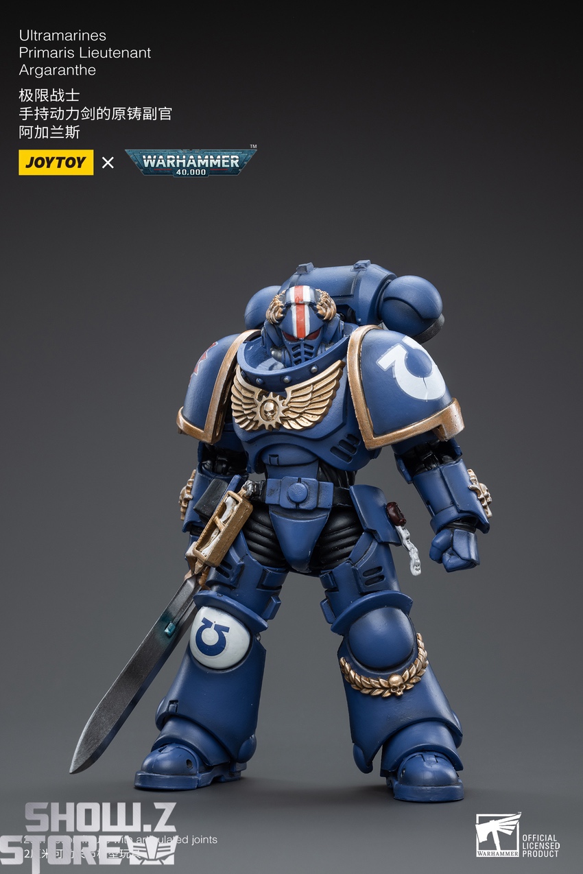 JoyToy Argaranthe holding large sword combat position display JoyToy Argaranthe holding large sword combat position display