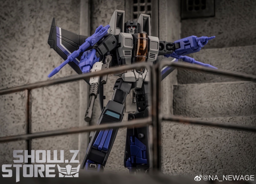 Newage Skywarp 4th Anniversary purple blue robot wide stance back Newage Skywarp 4th Anniversary purple blue robot wide stance back