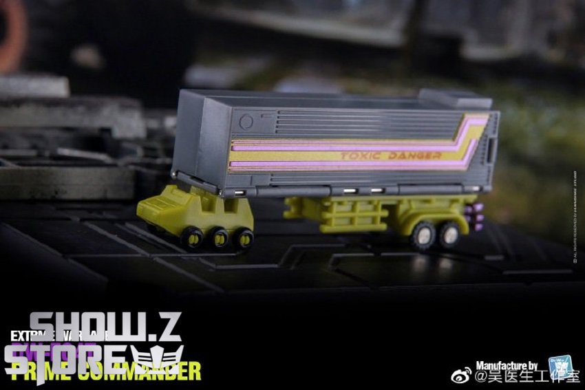 Dr.Wu Optimus Prime yellow purple robot transformation mode Dr.Wu Optimus Prime yellow purple robot transformation mode