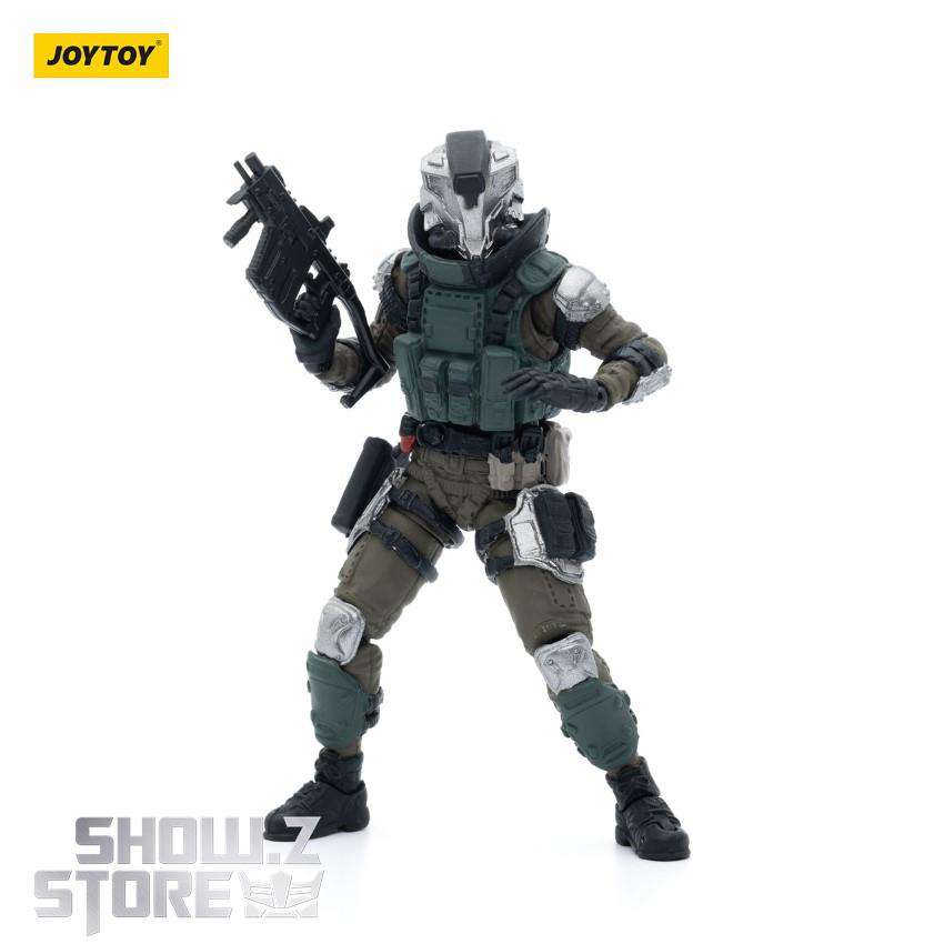 JoyToy Army Builder Figure 02 soldier holding rifle display JoyToy Army Builder Figure 02 soldier holding rifle display
