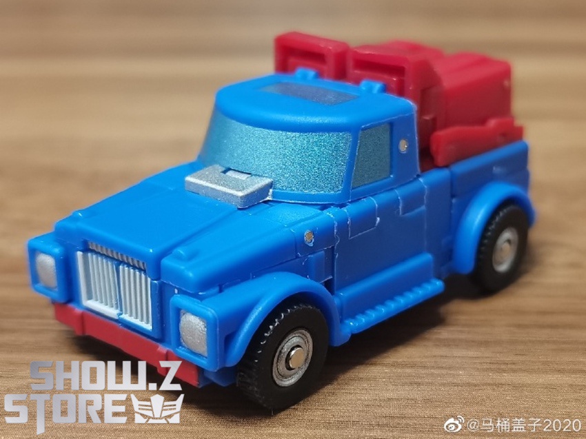 Magic Square Windcharger blue truck mode side angle view display Magic Square Windcharger blue truck mode side angle view display