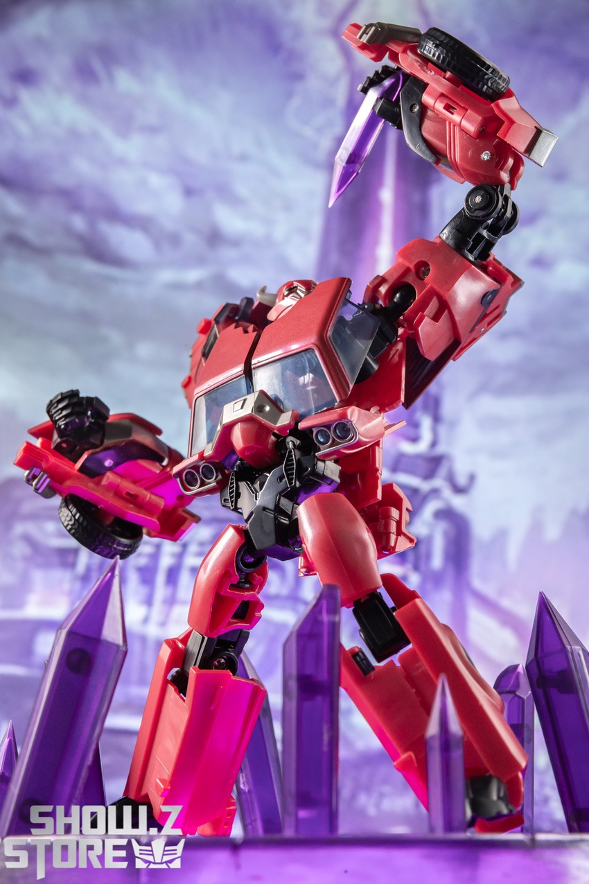 AC-03 TFP Cliffjumper action stance crystal display base AC-03 TFP Cliffjumper action stance crystal display base