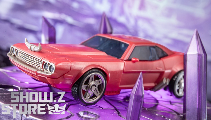 4th Party AC-03 TFP Cliffjumper white blue robot side angle 4th Party AC-03 TFP Cliffjumper white blue robot side angle
