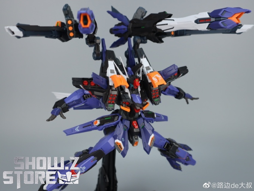 Complex transformation robot with multiple protruding armor panels and weapons Complex transformation robot with multiple protruding armor panels and weapons
