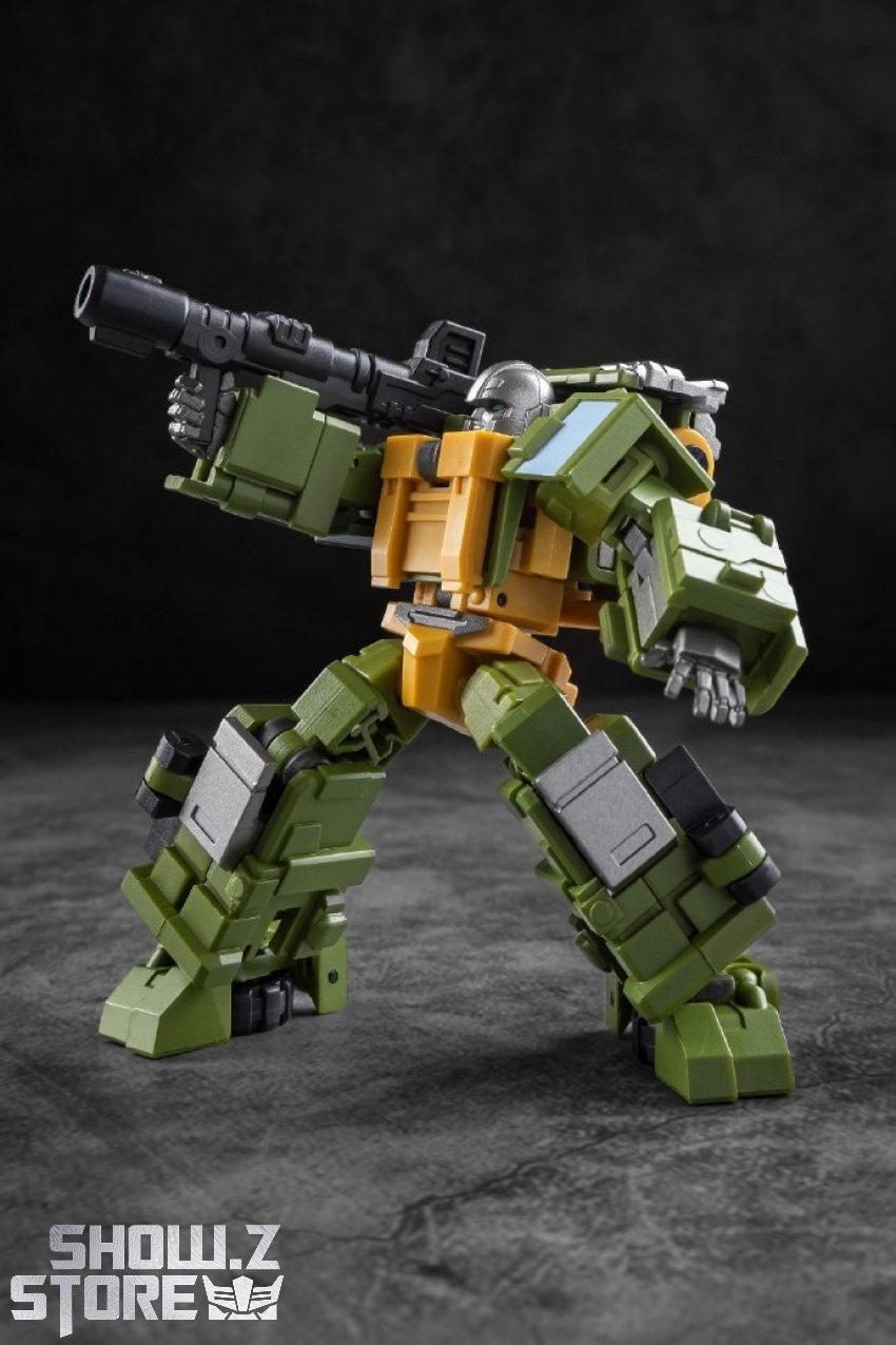 IronFactory Brawn green robot action pose combat stance IronFactory Brawn green robot action pose combat stance