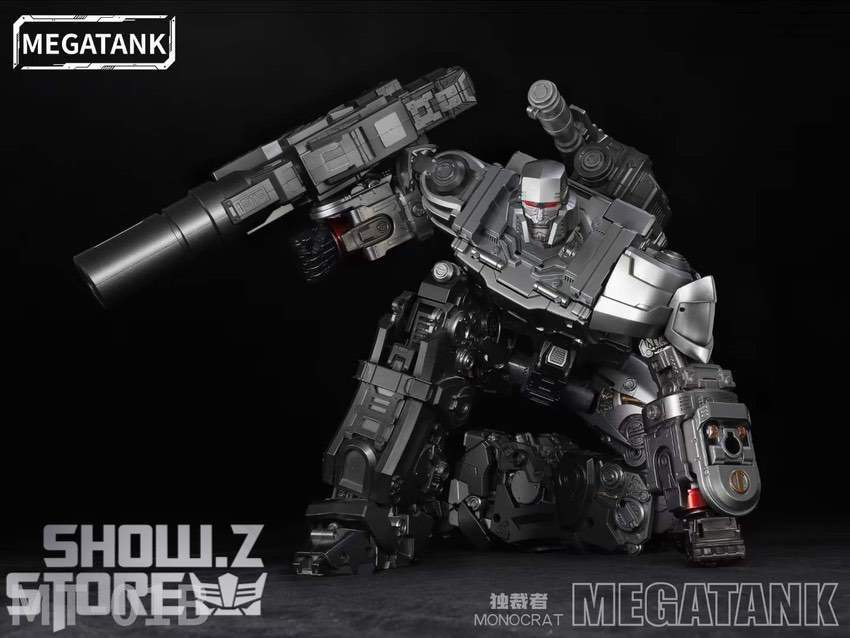 Detailed robot showing dual viewing angles with black and silver armor plating visible Detailed robot showing dual viewing angles with black and silver armor plating visible