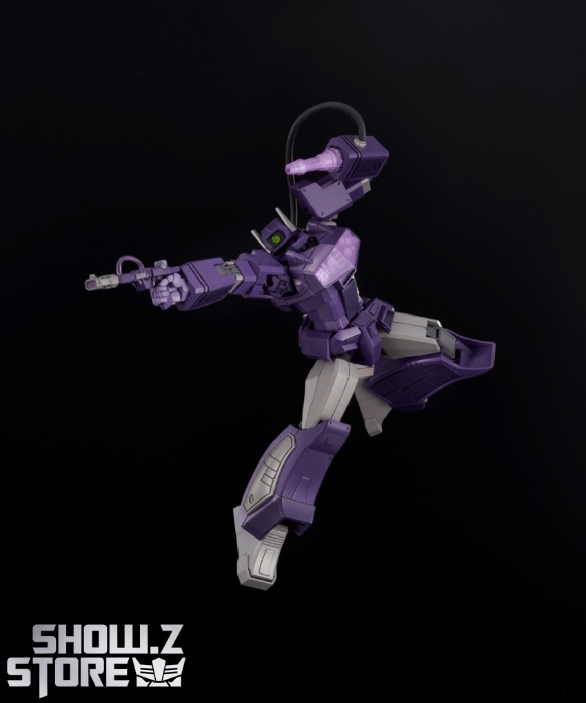 Shockwave model kit showing full transformation weapon details Shockwave model kit showing full transformation weapon details