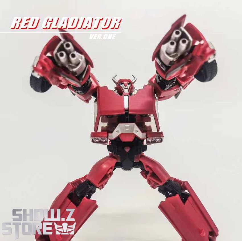 APC Toys Red Gladiator Cliffjumper robot mode standing upright APC Toys Red Gladiator Cliffjumper robot mode standing upright