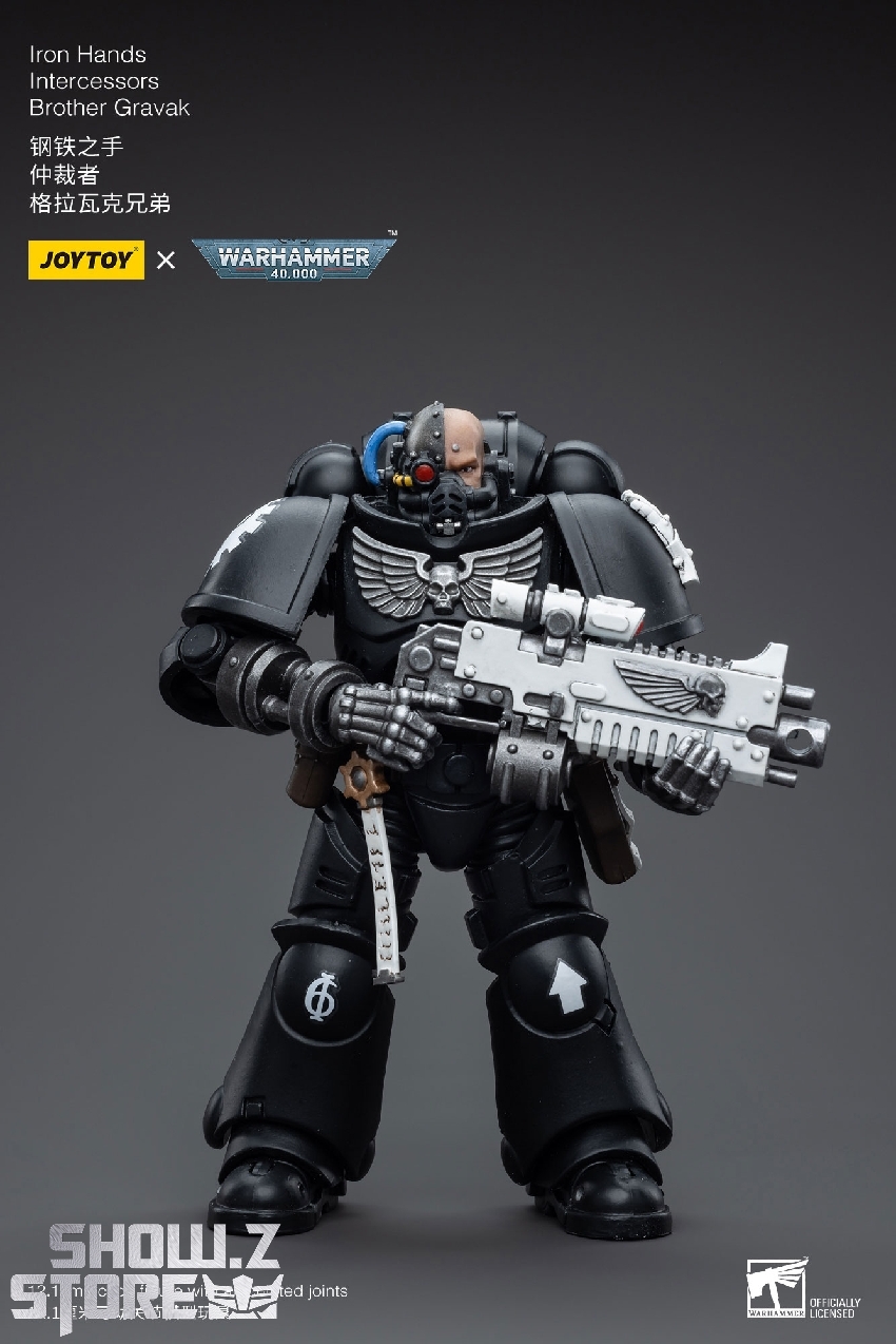 Front facing Iron Hands Intercessor warrior in full gear Front facing Iron Hands Intercessor warrior in full gear