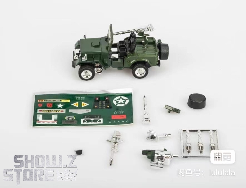 Green military truck with opening doors and mounted weapon accessory Green military truck with opening doors and mounted weapon accessory